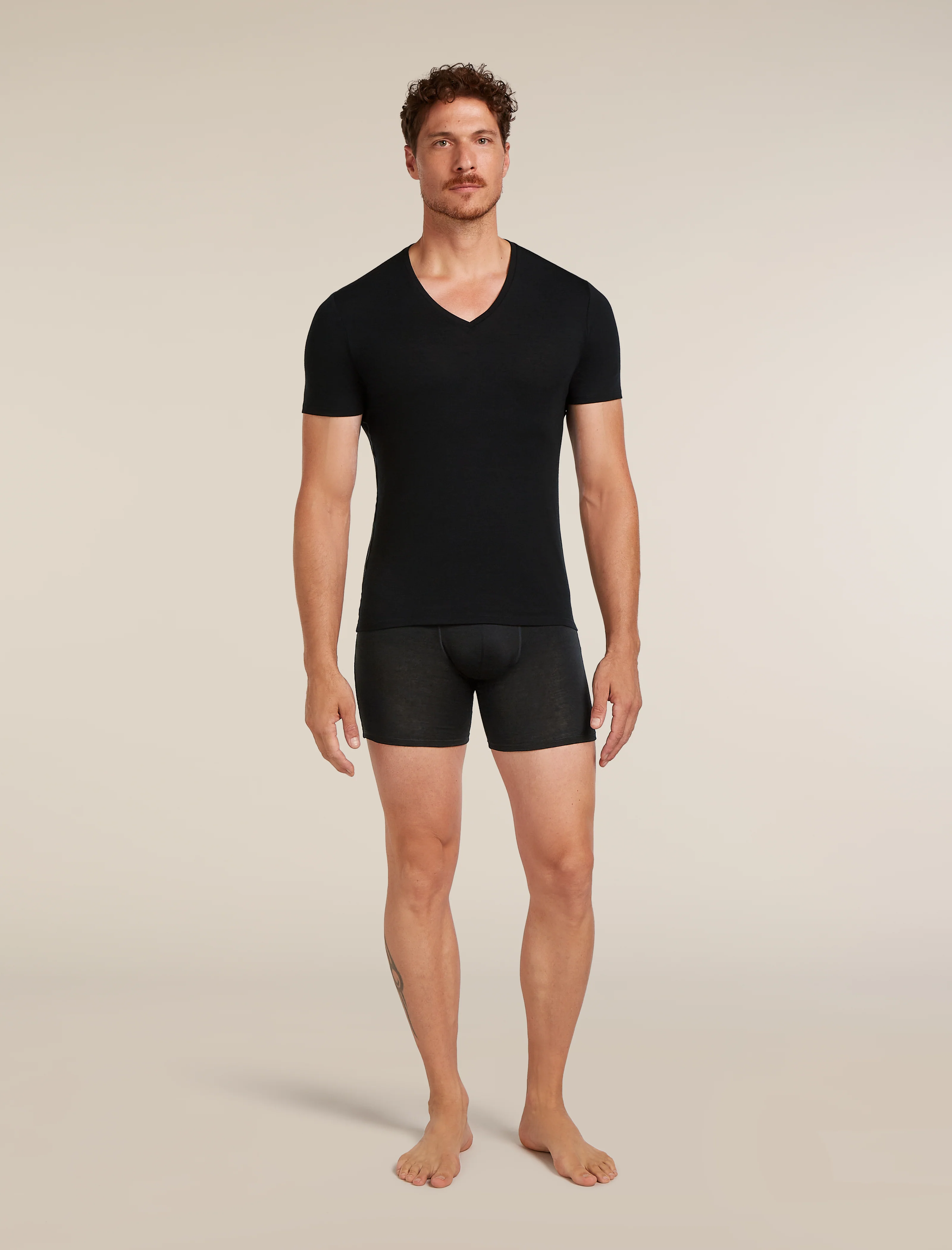 Men's Merino 150 Anatomica Short Sleeve V Neck Top - Image 3