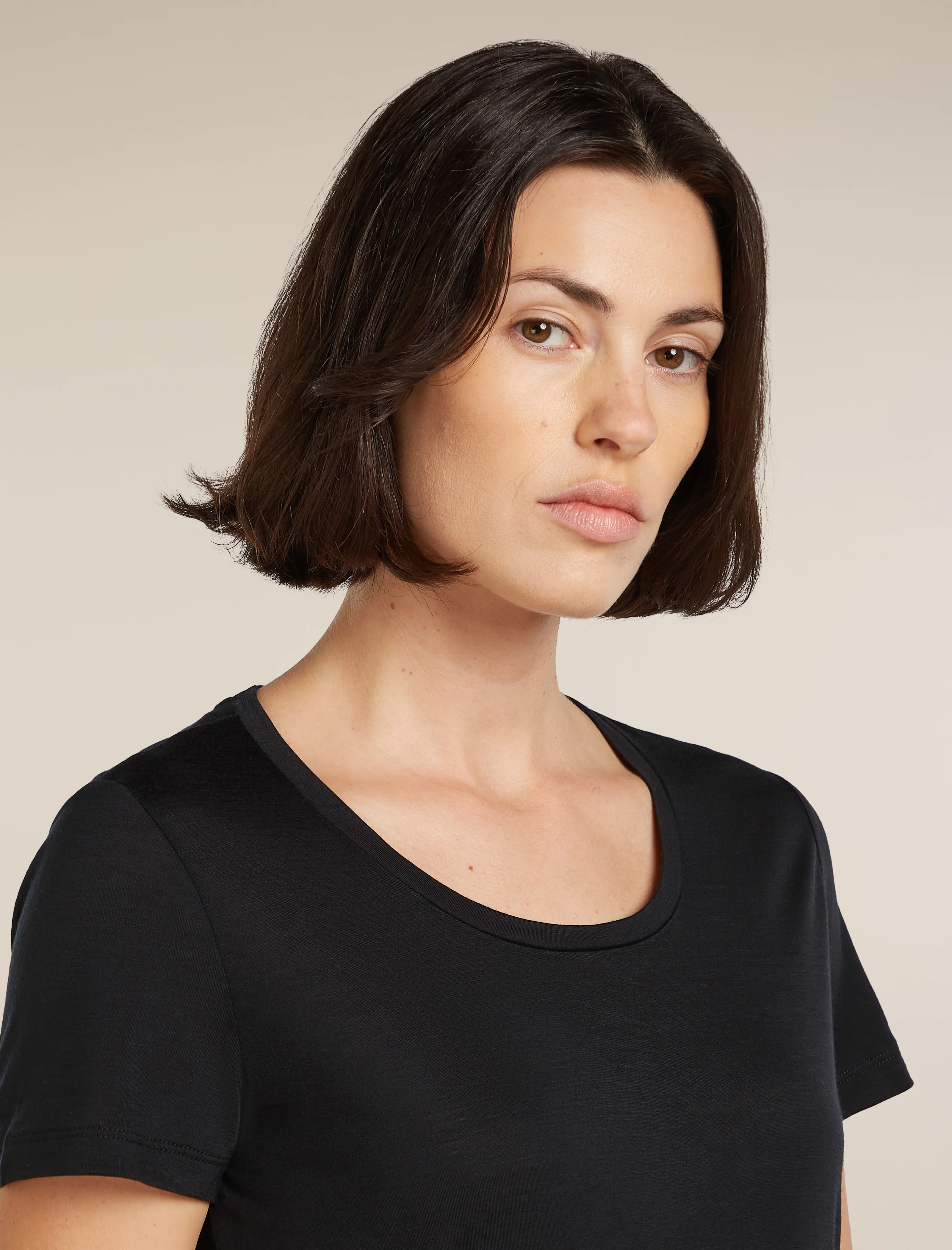 Women's Merino Blend 125 Cool-Lite™ Sphere Short Sleeve Scoop T-Shirt - Image 7