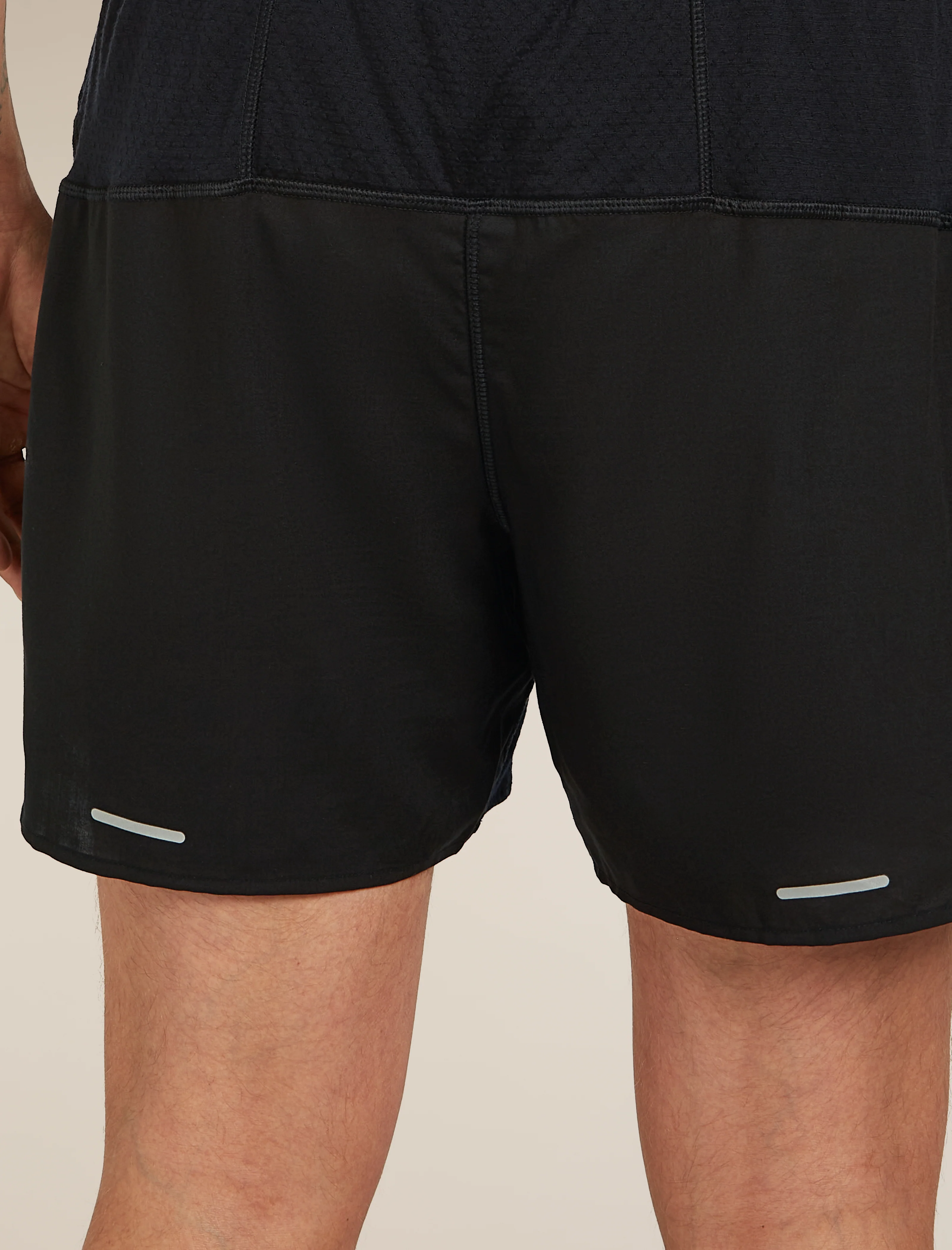 Men's Merino Blend 125 ZoneKnit™ Speed 6" Shorts - Image 9