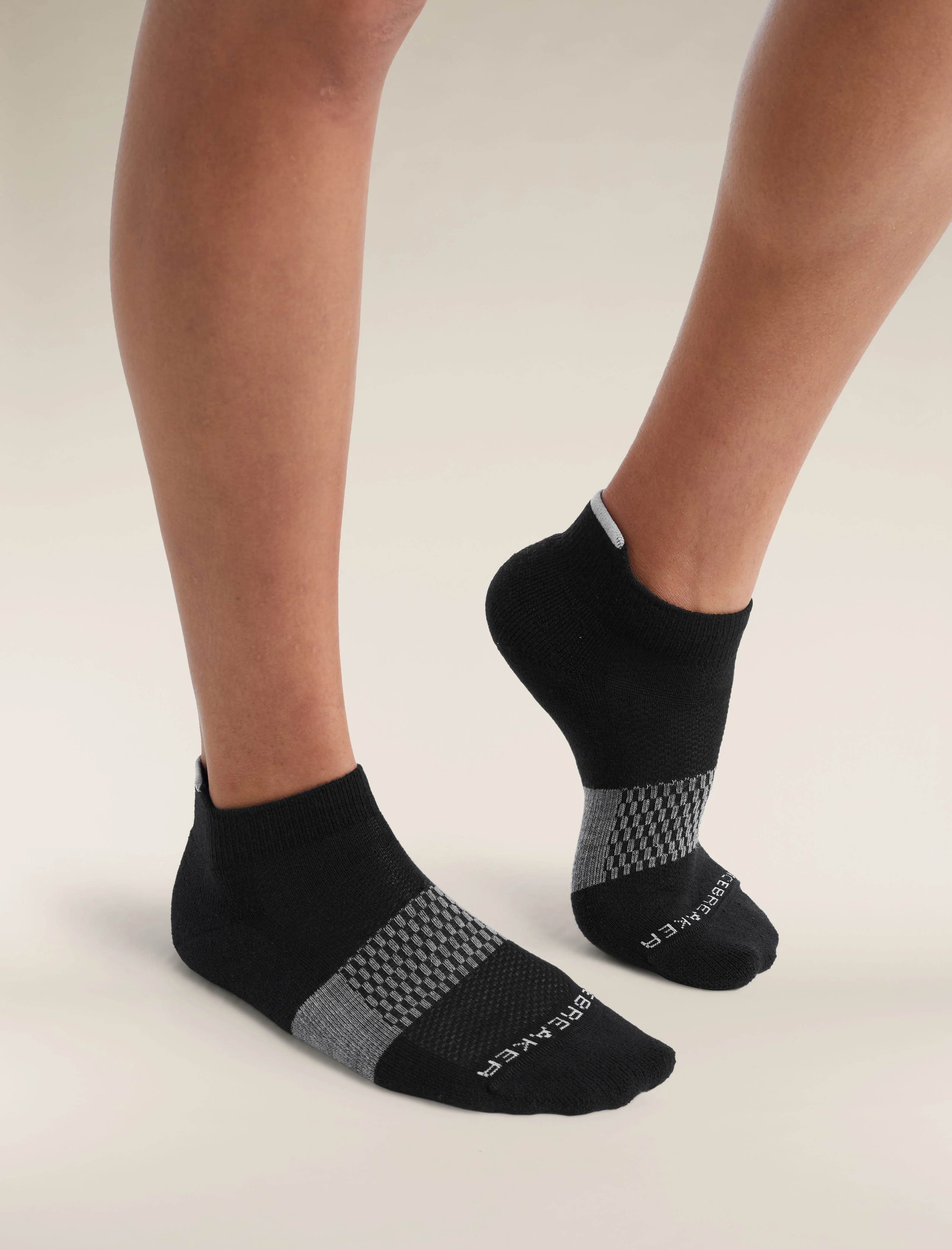 Women's Merino Multisport Light Micro Socks - Image 3